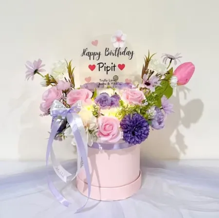 Bloom Box Akrilik Ucapan Ulang Tahun Temanggung